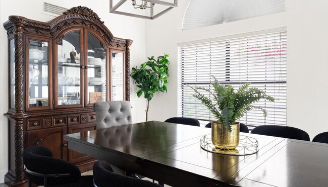 Building Photo - 11264 N 128th Pl