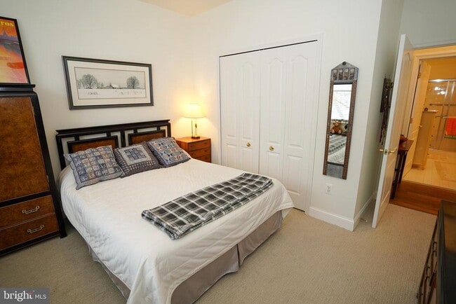 Building Photo - 2111 Ganton Green