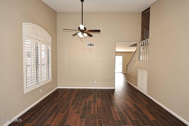 Building Photo - 4591 W Oakland St