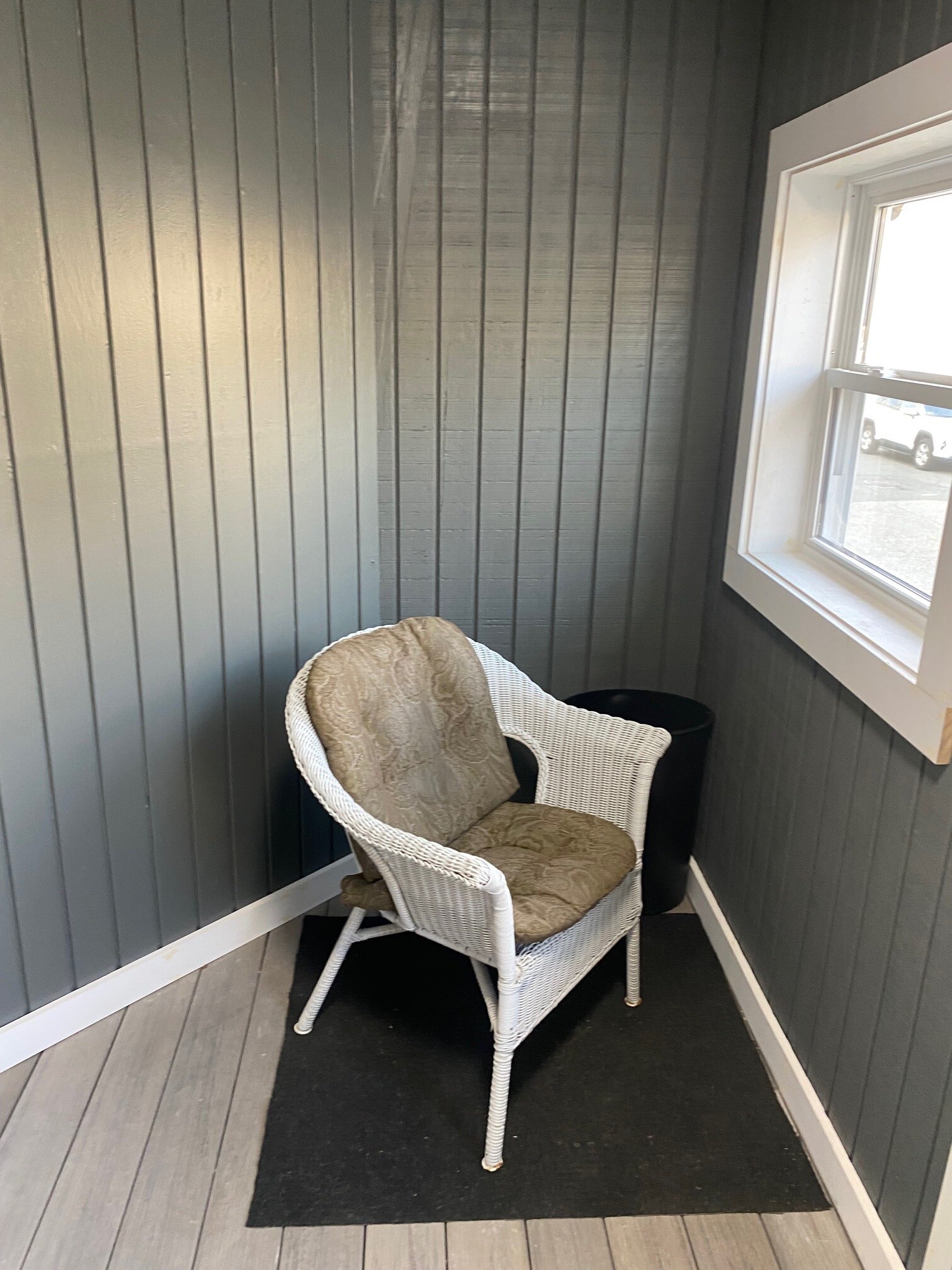 Building Photo - 46 Almont St