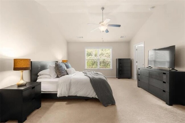 Building Photo - 6022 Mayfield Way SE