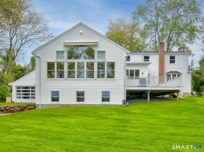 Building Photo - 501 Highland St