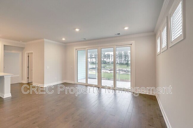 Building Photo - 166 Whaler Ave
