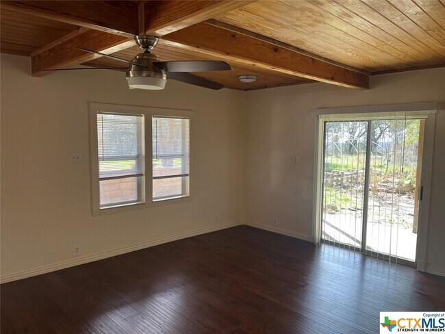Building Photo - 230 Six Pines Rd