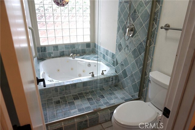 Building Photo - 9281 Woodcrest Dr