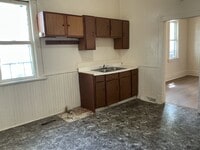 Building Photo - 2078 S 17th St