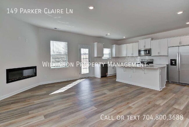 Building Photo - 149 E Parker St