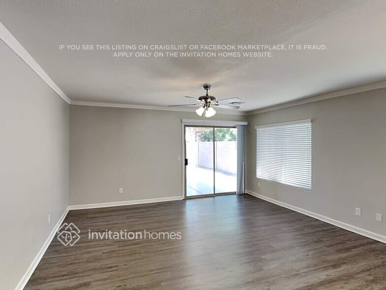 Building Photo - 12724 W Voltaire Ave