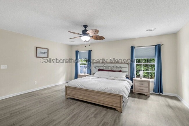 Building Photo - 215 Tigers Paw Dr