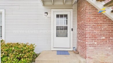 Building Photo - 1717 S Cypress St