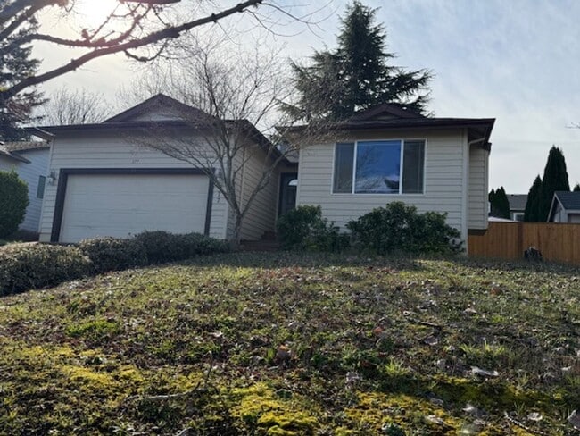 Building Photo - 577 Sunwood Dr NW