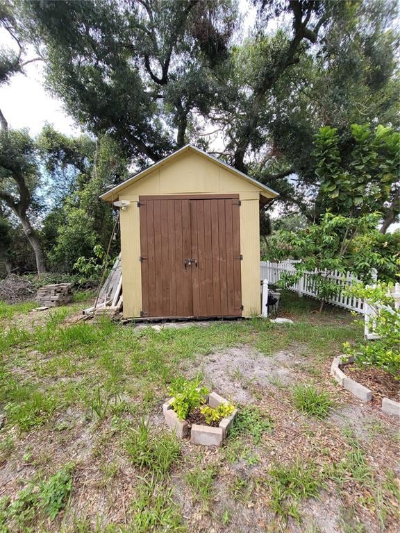 Building Photo - 8320 Woodlake Pl