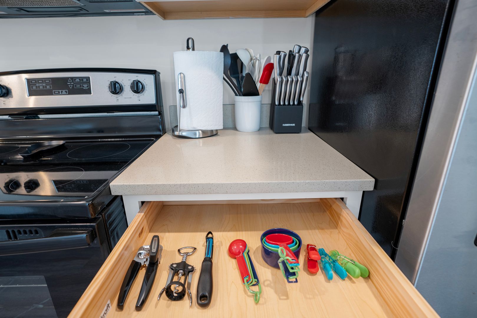 Building Photo - 156 Excell Rd