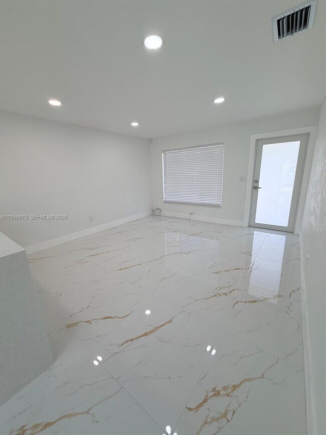 Building Photo - 16820 NW 54th Ct