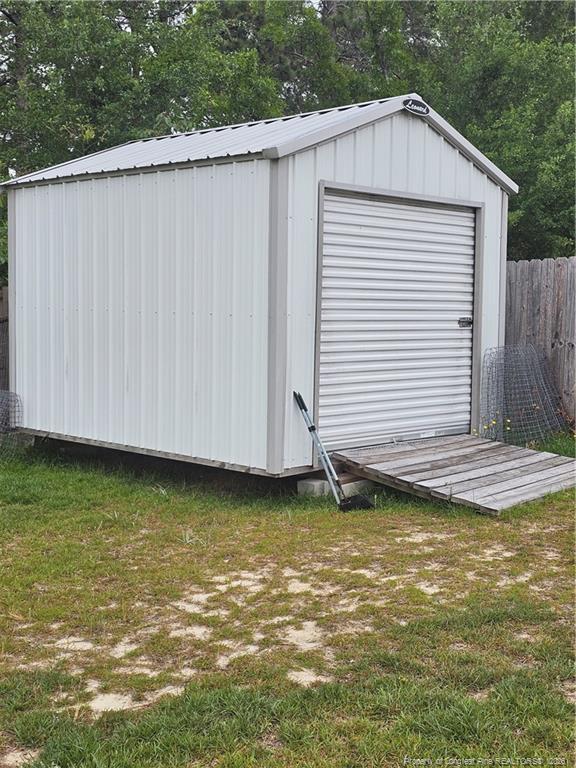 Building Photo - 5708 Spreading Branch Rd