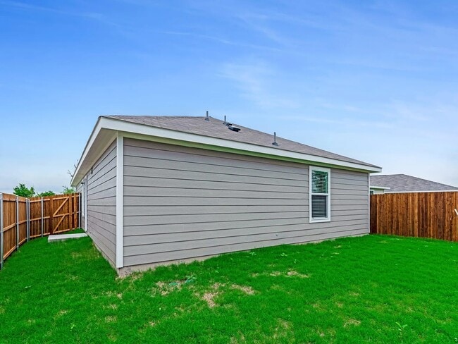 Building Photo - 7109 Gray Wolf Ln