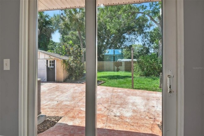 Building Photo - 1925 52nd St S