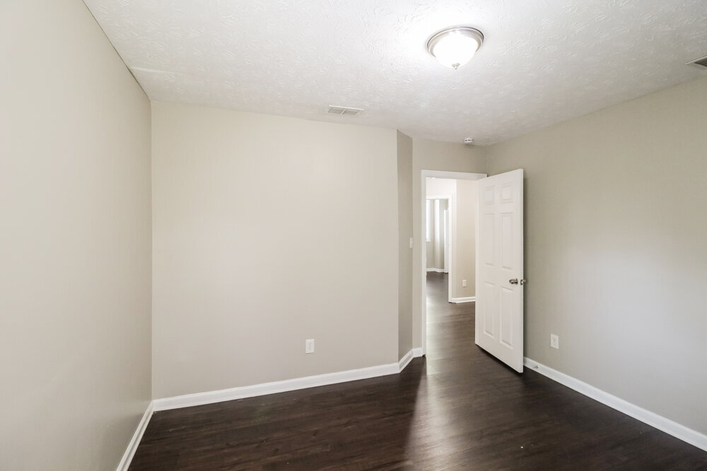 Building Photo - 671 Woodstone Rd