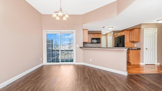 Building Photo - 45605 Graystone Ln