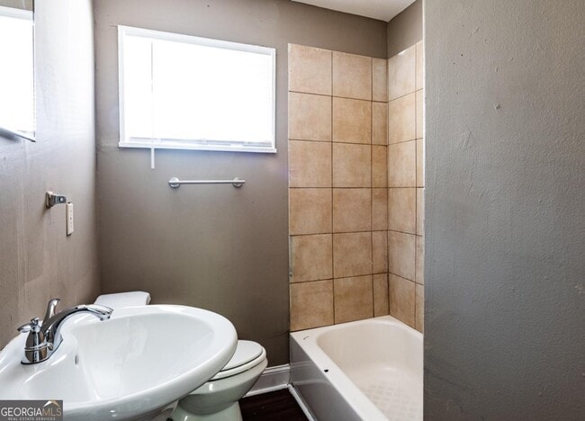 Building Photo - 2833 Cardo Dr NW