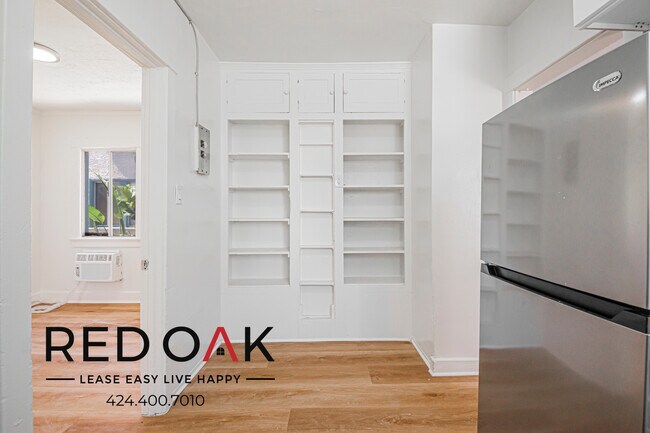 Building Photo - 4730 St Charles Pl