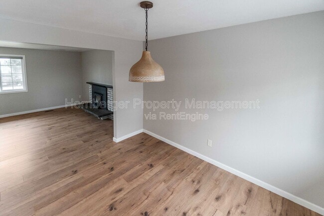 Building Photo - 6604 N Greenwood Blvd