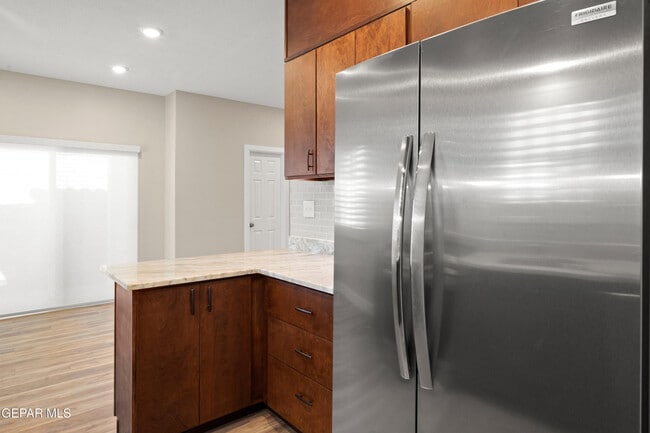 Building Photo - 6305 Palo Verde Pl