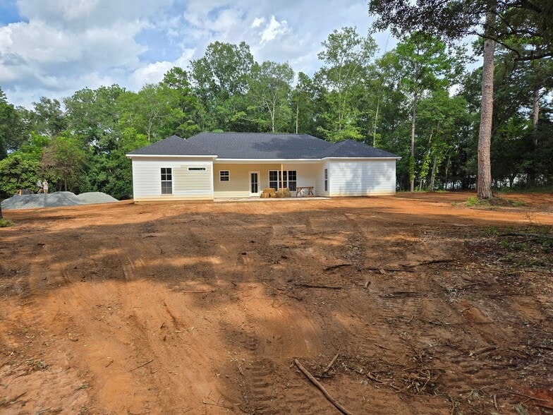Building Photo - 3060 Palmyra Rd