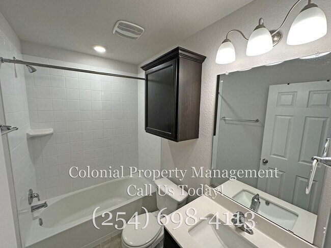 Building Photo - Available Now! 3 Bedroom 2 Bath in Harker ...