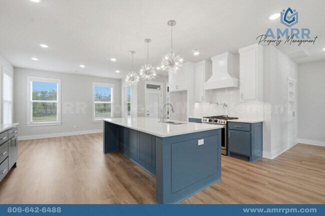 Building Photo - 1124 Bunker Dr
