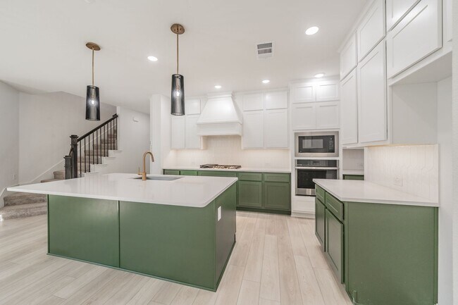 Building Photo - Stunning modern farmhouse in Walsh Ranch!