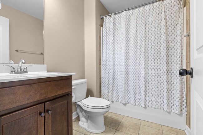 Building Photo - 206 Breakwater Dr