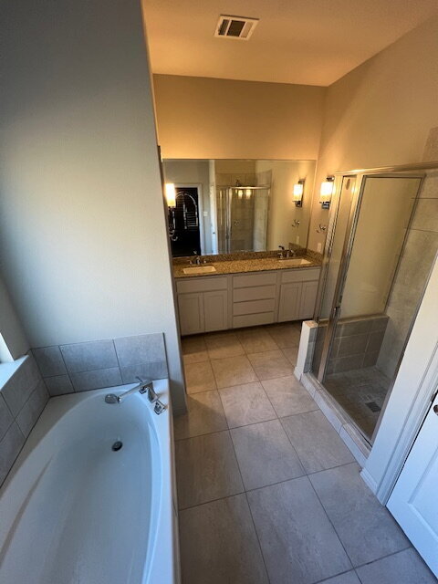 Building Photo - 4032 Granite Dr