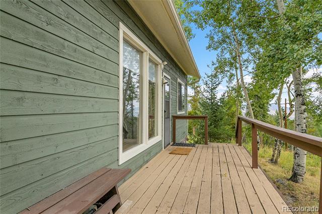 Building Photo - 190 Circle Dr