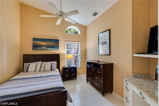 Building Photo - 8420 Excalibur Cir