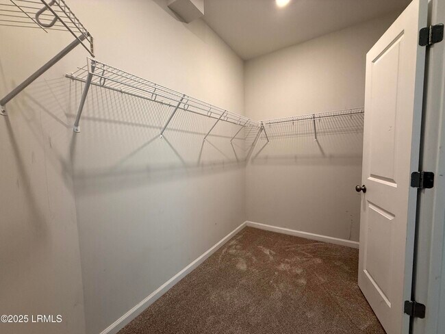 Building Photo - 1069 S Innovation Dr