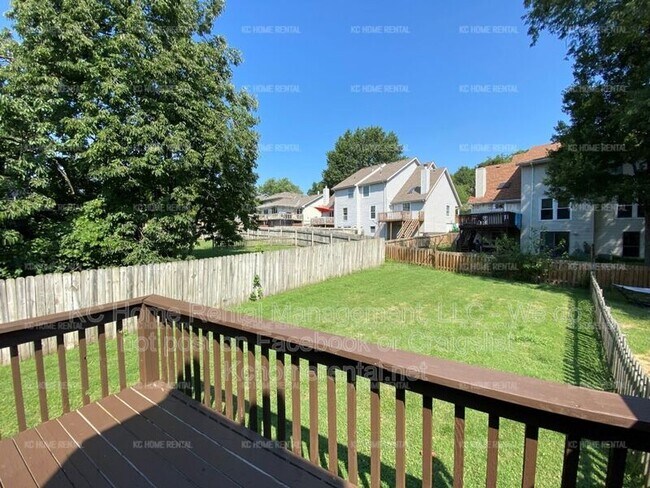 Building Photo - 8002 NW 79th Pl