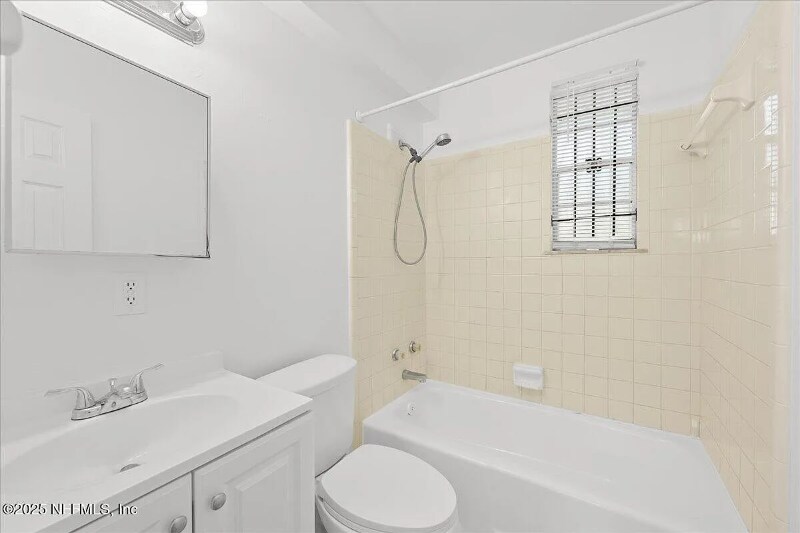 Building Photo - 1603 W 29th St