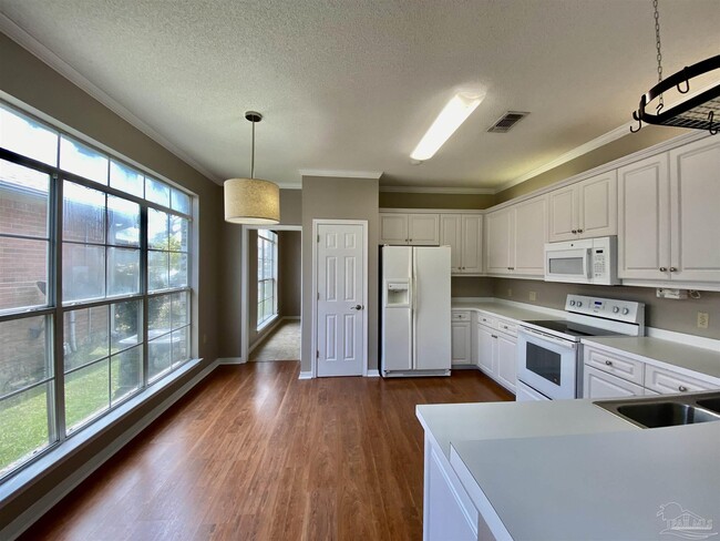 Building Photo - 4114 Oak Pointe Dr