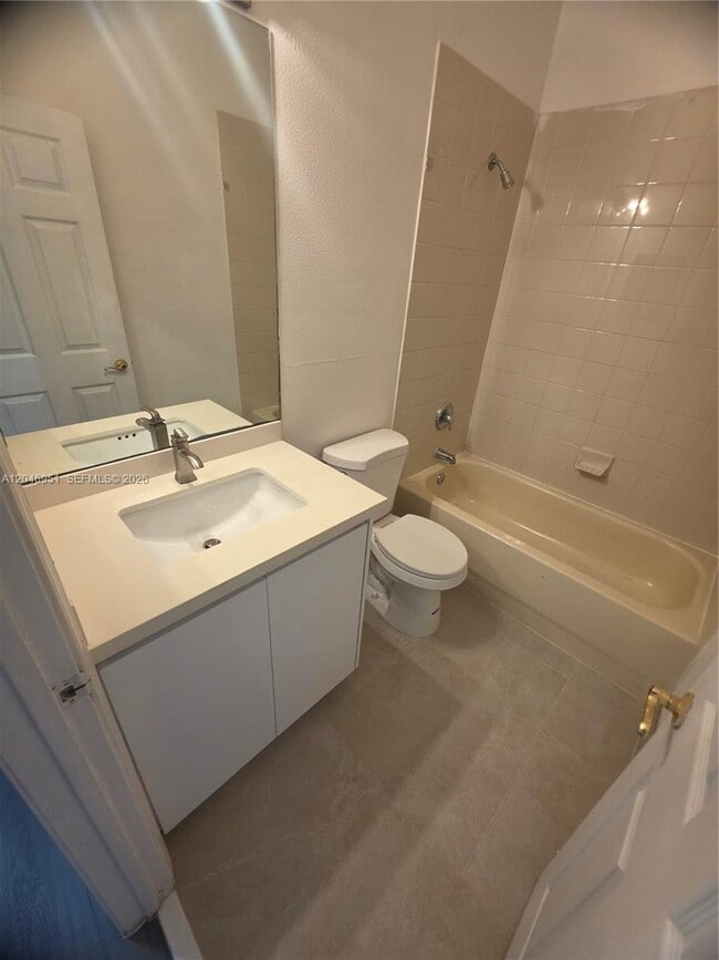 Building Photo - 2532 SW 85th Terrace