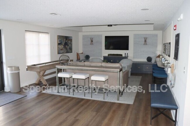 Building Photo - 1478 Riverplace Blvd