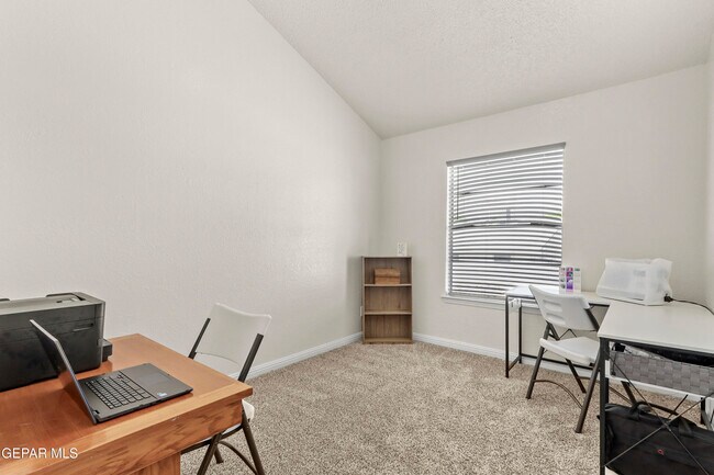 Building Photo - 10925 Ernie Banks Dr