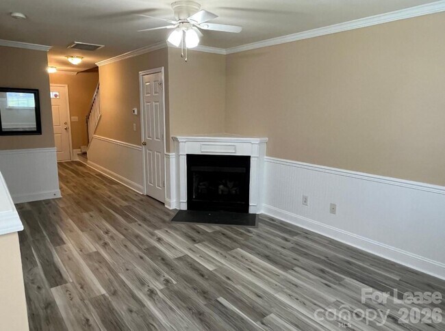 Building Photo - 11838 Shoemaker Ct