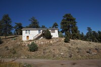 Building Photo - Home on Lookout Mountain!!