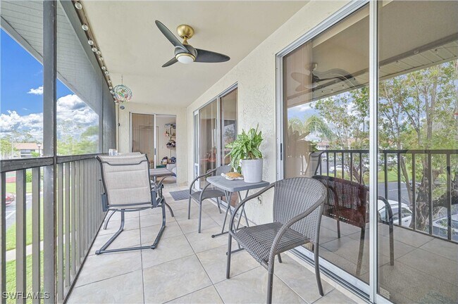 Building Photo - 14860 Summerlin Woods Dr