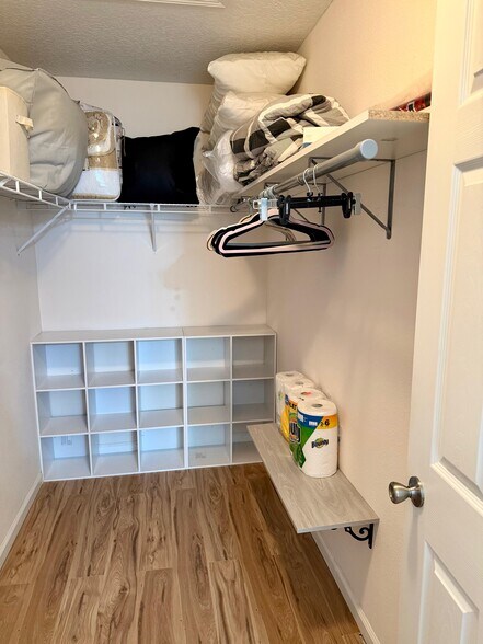 Building Photo - 575 Oakleaf Plantation Pky