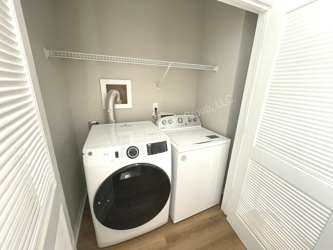 Building Photo - 3BR/3.5BA For Rent
