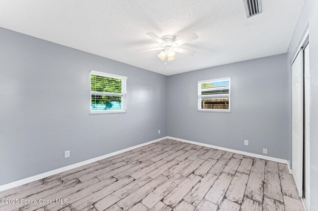 Building Photo - 1565 Venus St