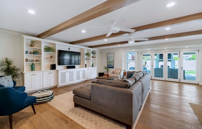 Building Photo - 6202 E Calle Redonda