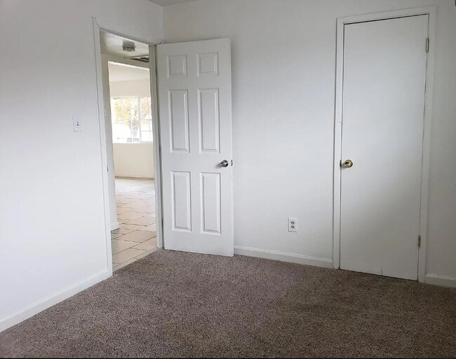 Building Photo - 2066 O'Neil Way